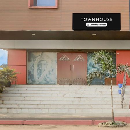 Hotel Super Townhouse Gida Near Rto Office Gorakhpur Exterior foto