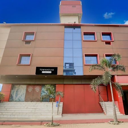 Hotel Super Townhouse Gida Near Rto Office Gorakhpur Exterior foto