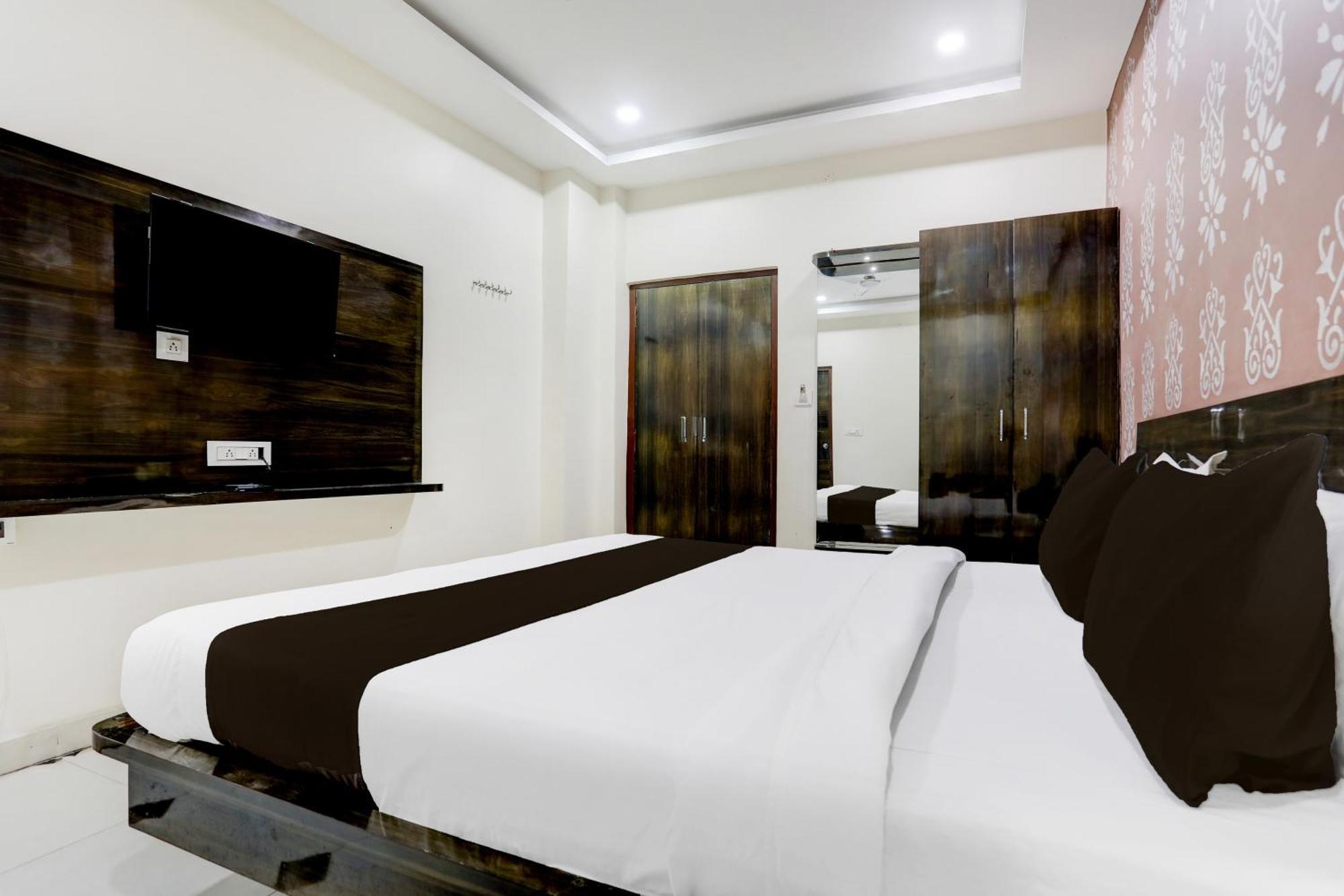 Hotel Super Townhouse Gida Near Rto Office Gorakhpur Exterior foto